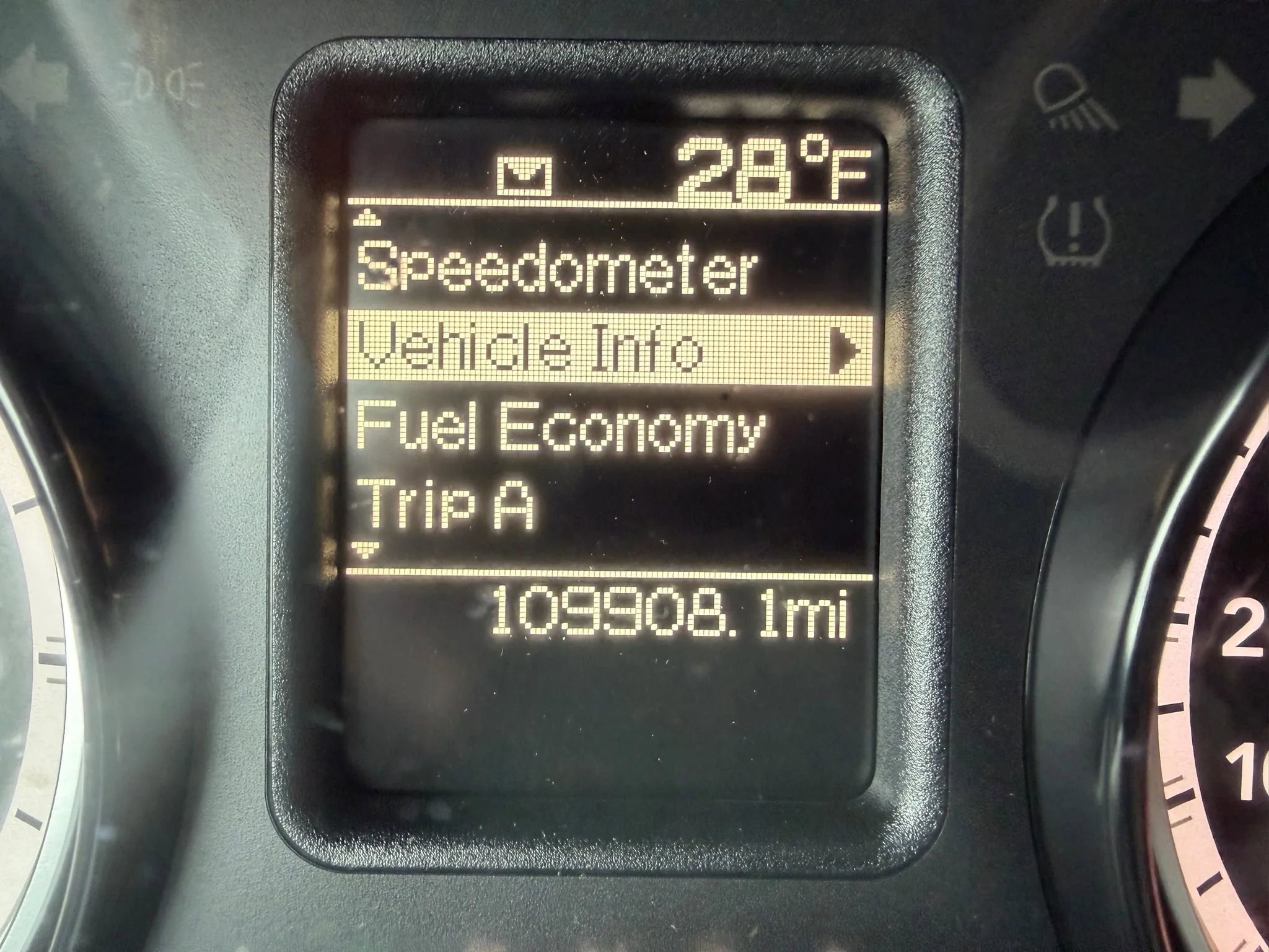 Used 2017 RAM 3500 Tradesman w/ Chrome Appearance Group image 21