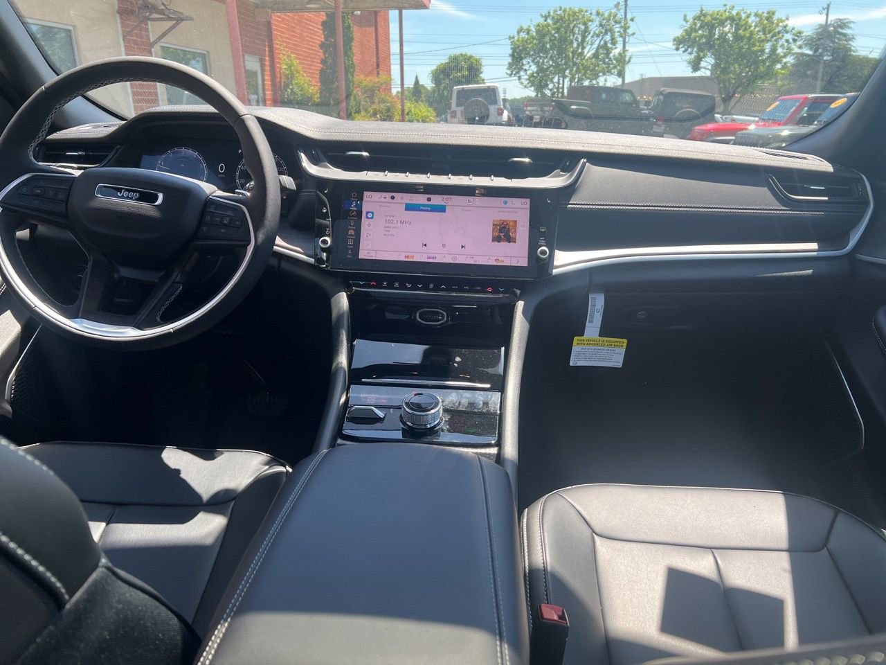 New 2026 Jeep Grand Cherokee Limited w/ Limited Altitude Package AWD/4WD image 20