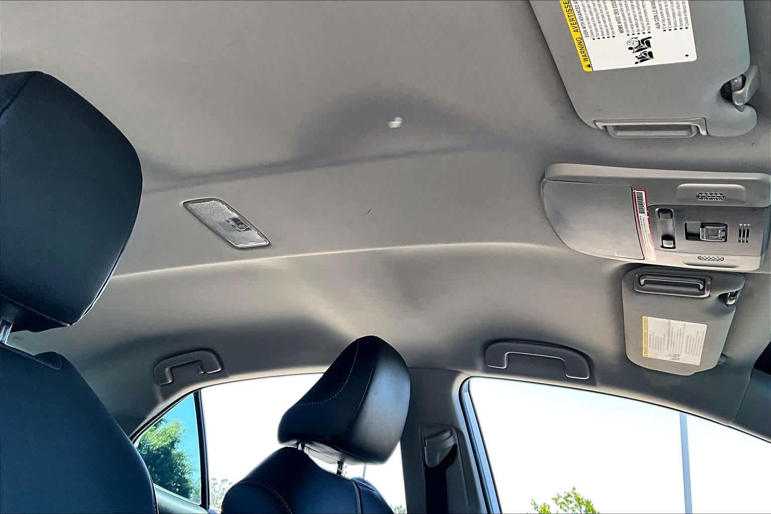 Certified 2019 Toyota Camry SE w/ Carpet Mat Package FWD image 13