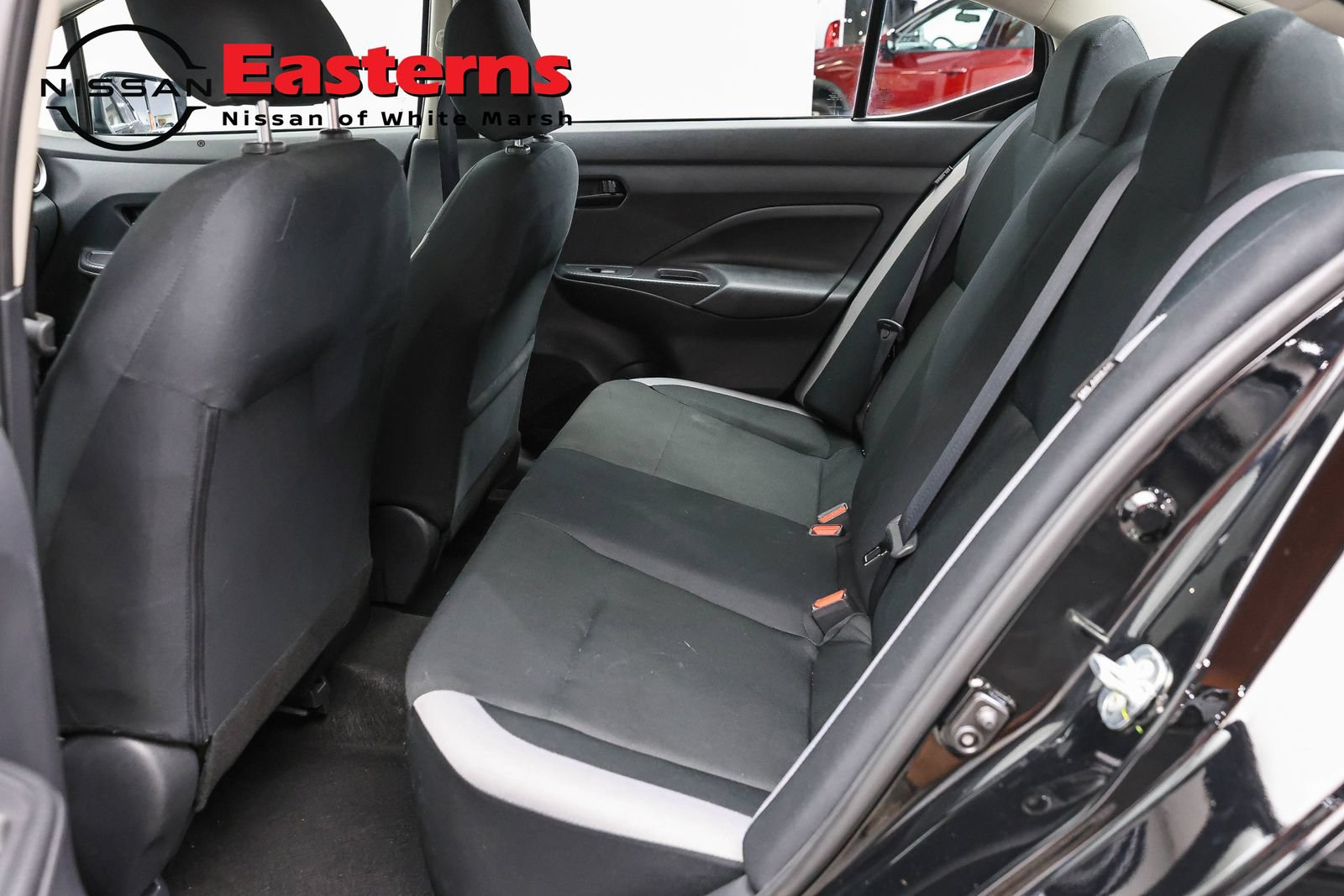 Used 2025 Nissan Versa S FWD image 20