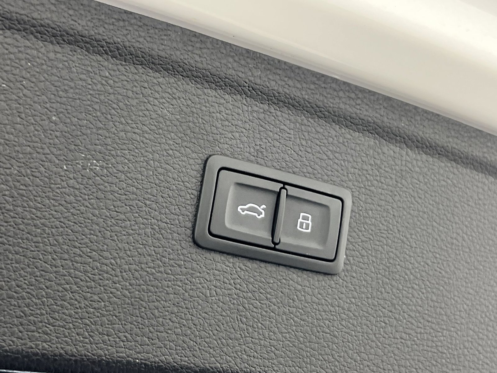 Used 2024 Audi Q5 2.0T Premium Plus image 27