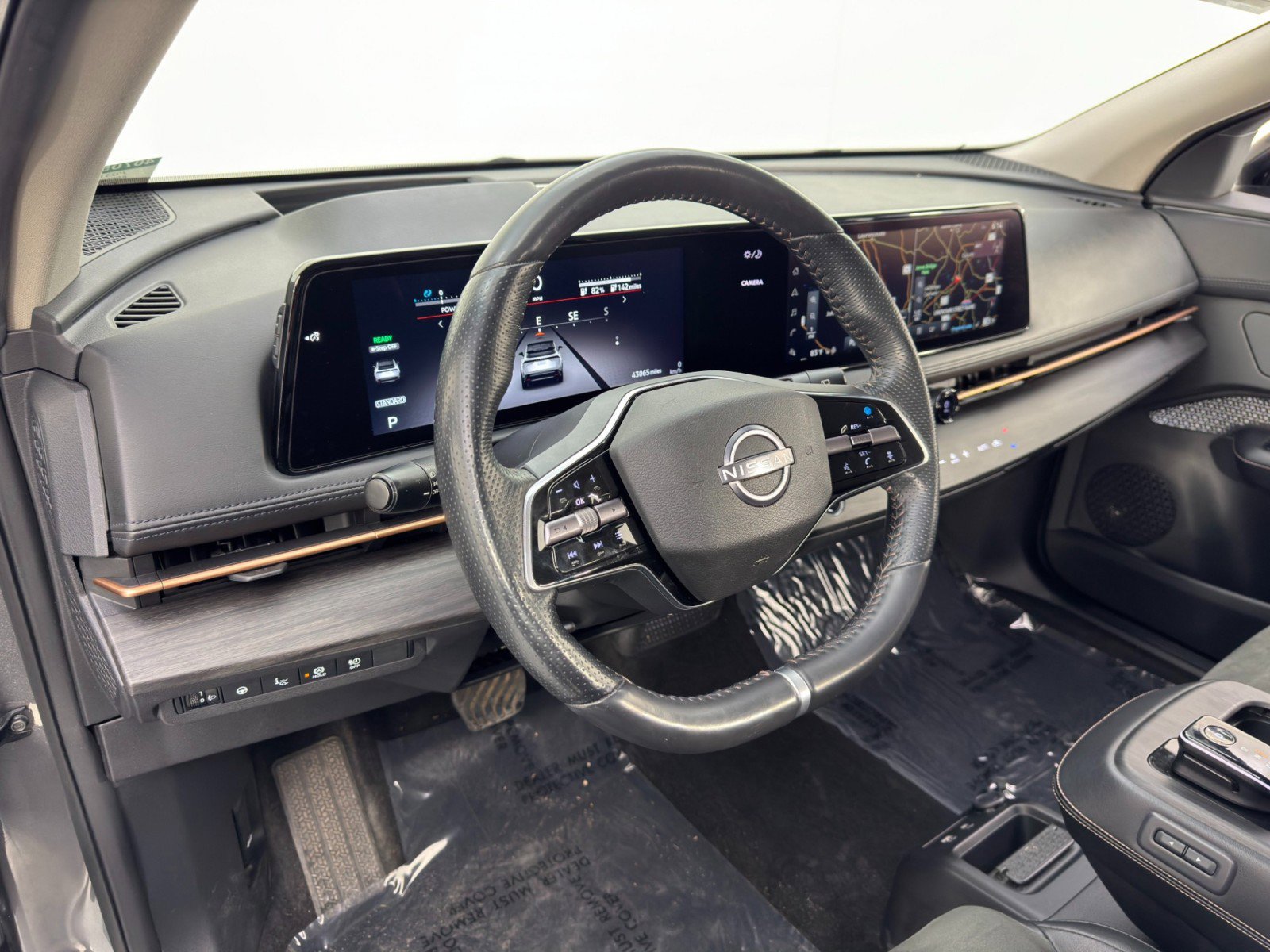 Used 2023 Nissan Ariya Engage image 12