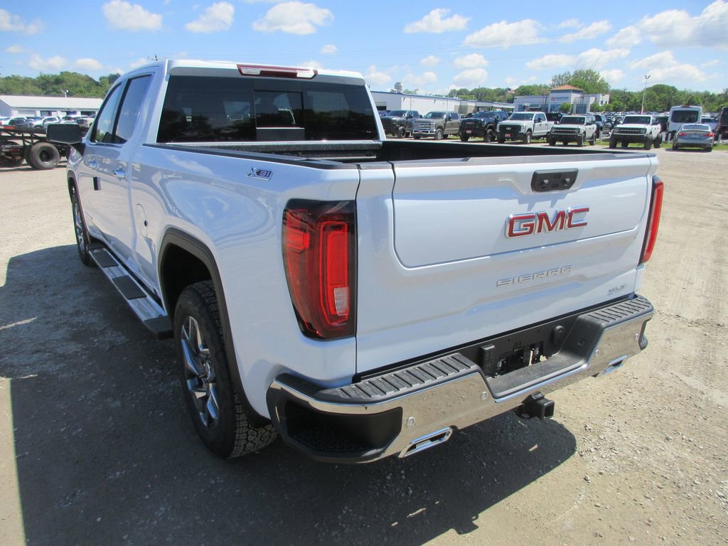 New 2026 GMC Sierra 1500 SLT w/ SLT Premium Plus Package AWD/4WD image 9