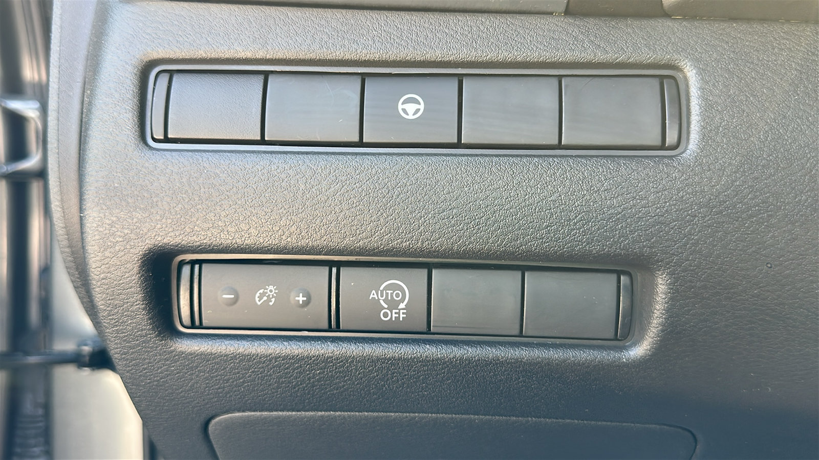 Certified 2023 Nissan Rogue SV AWD/4WD image 13