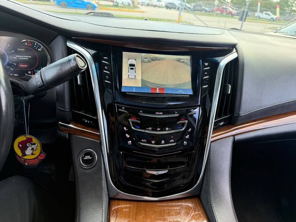 Used 2017 Cadillac Escalade ESV Premium Luxury AWD/4WD image 45