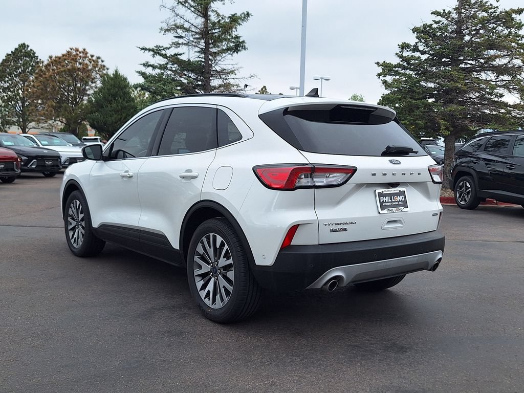 Used 2020 Ford Escape Titanium AWD/4WD image 5