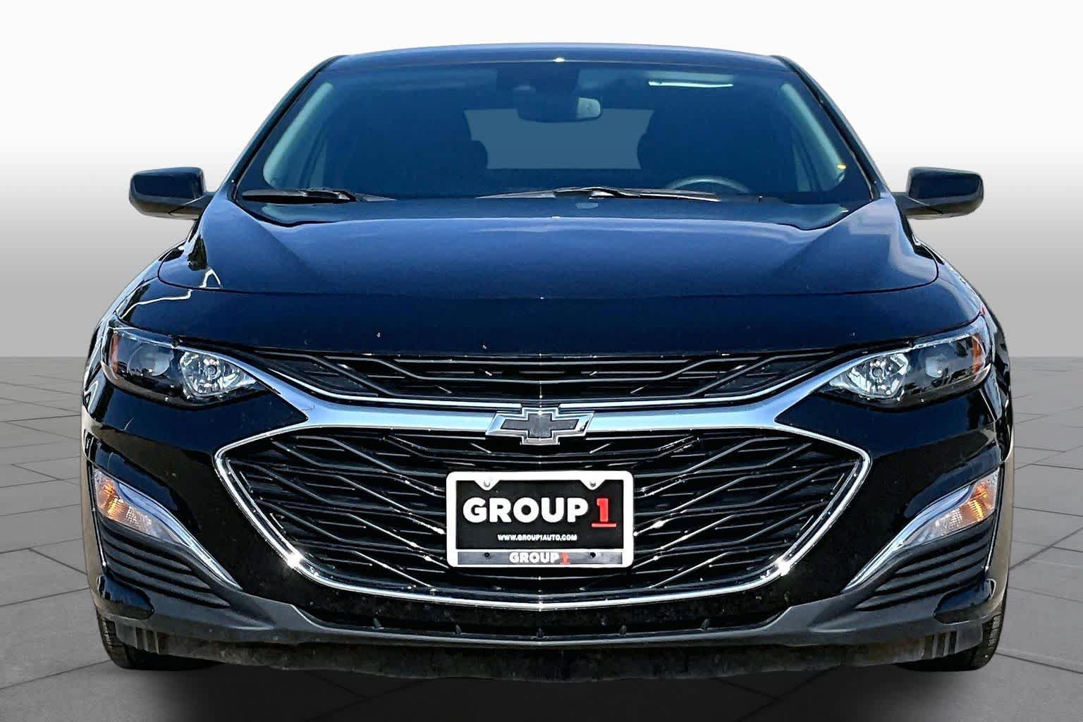 Used 2024 Chevrolet Malibu RS FWD image 3