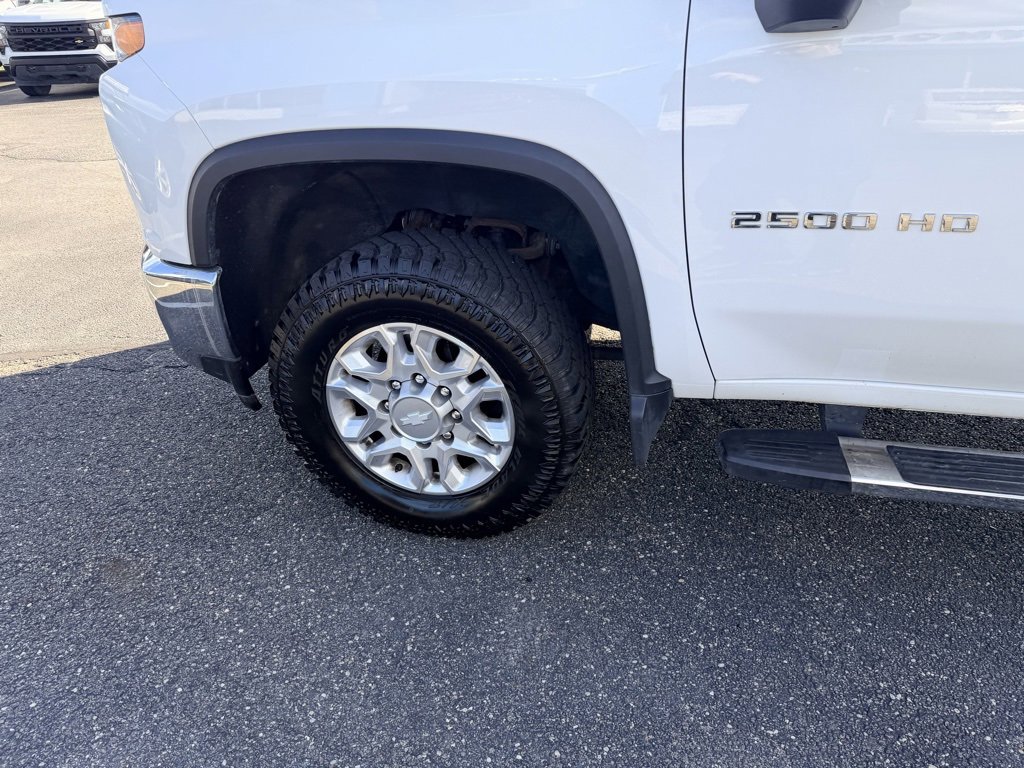 Used 2020 Chevrolet Silverado 2500 LTZ w/ Snow Plow Prep/Camper Package image 12