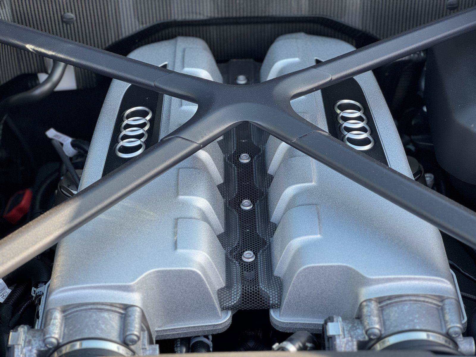 Used 2020 Audi R8 V10 performance AWD/4WD image 41