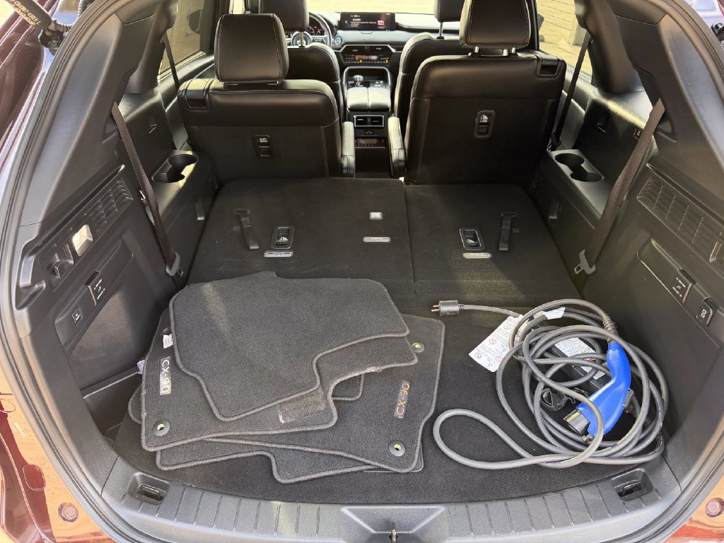 Used 2024 MAZDA CX-90 Plug-In Hybrid w/ Premium Plus AWD/4WD image 26