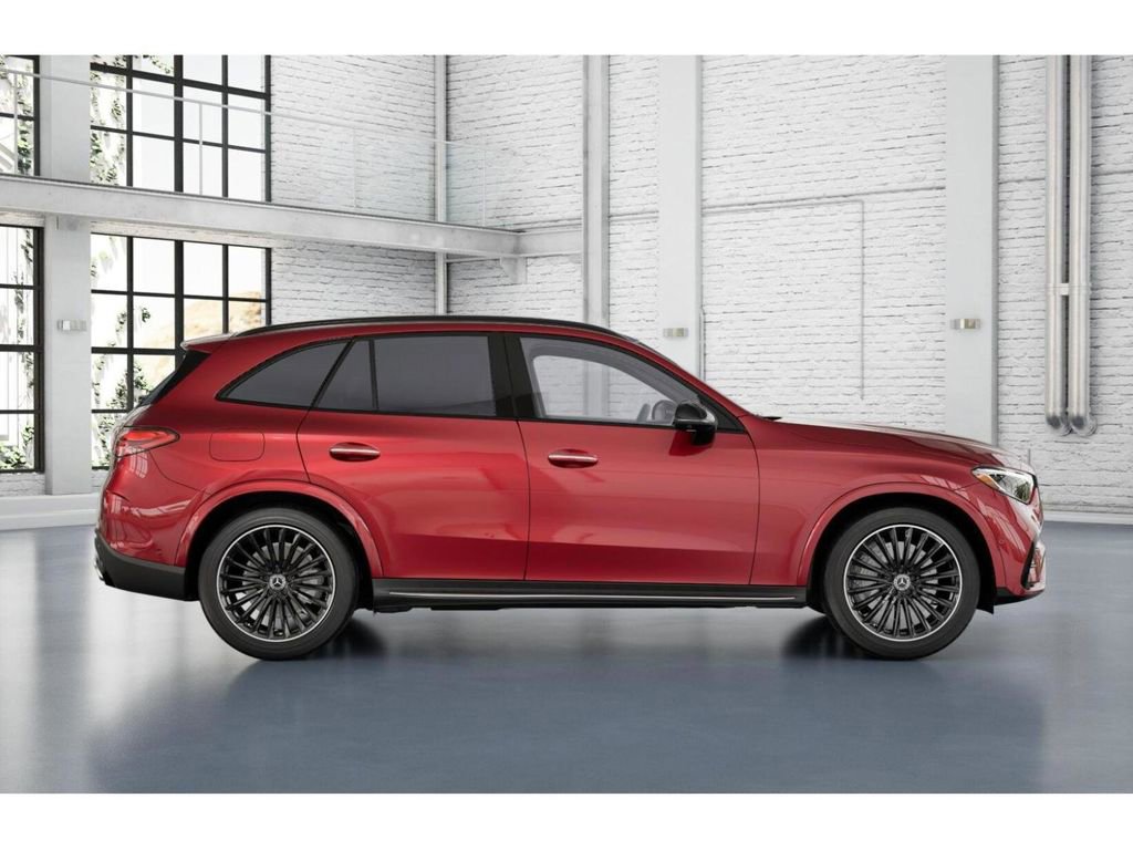 Used 2026 Mercedes-Benz GLC 300 4MATIC image 2