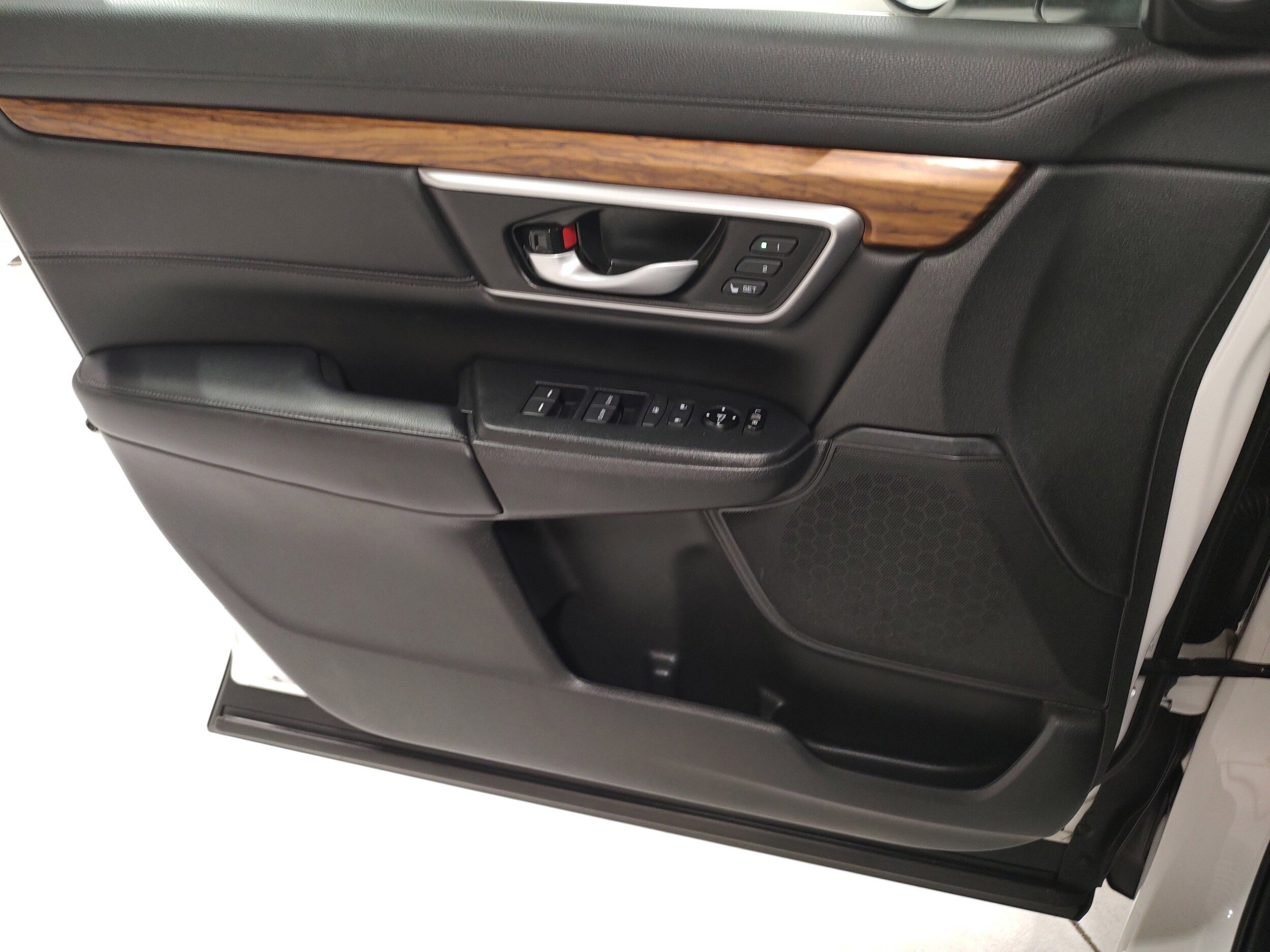 Used 2020 Honda CR-V EX-L image 8
