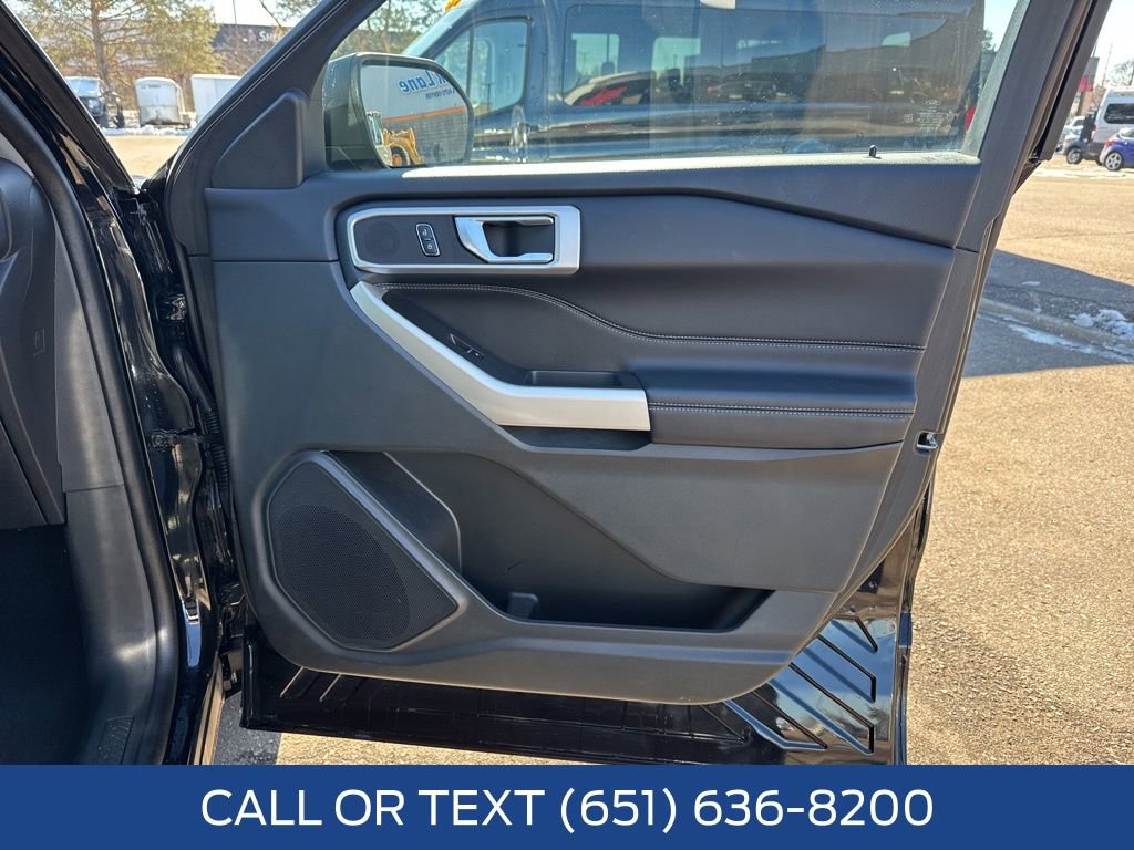 Used 2022 Ford Explorer XLT w/ Equipment Group 202A image 38