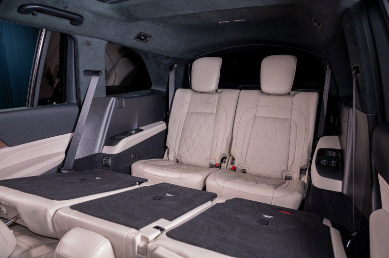New 2026 Mercedes-Benz GLS 63 AMG 4MATIC image 33