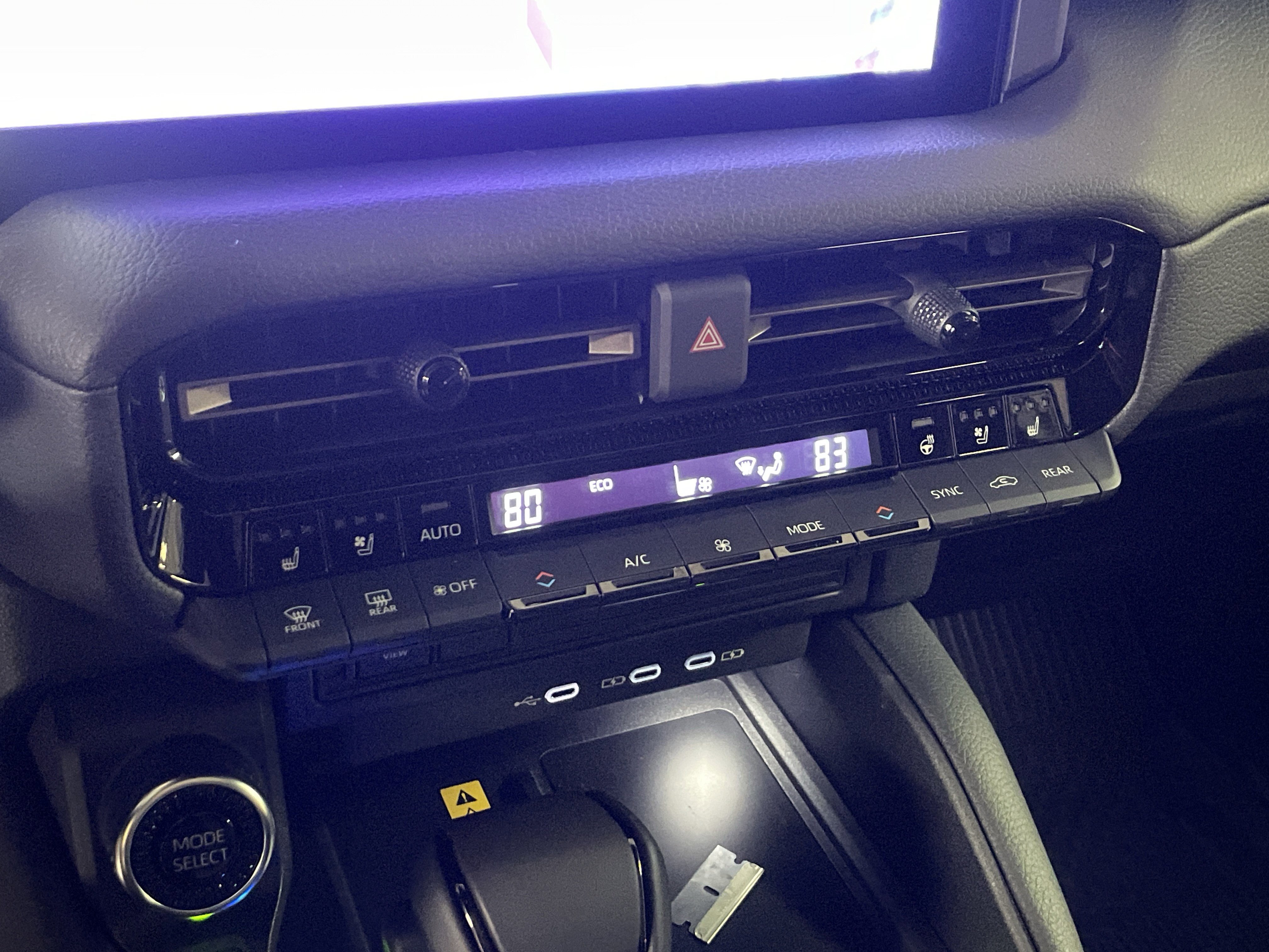 Used 2026 Toyota Land Cruiser w/ Premium Package image 24