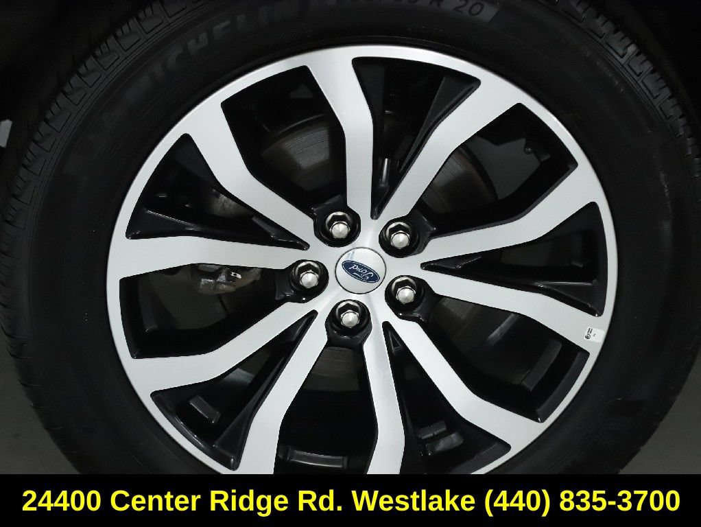 Used 2025 Ford Explorer ST-Line AWD/4WD image 12