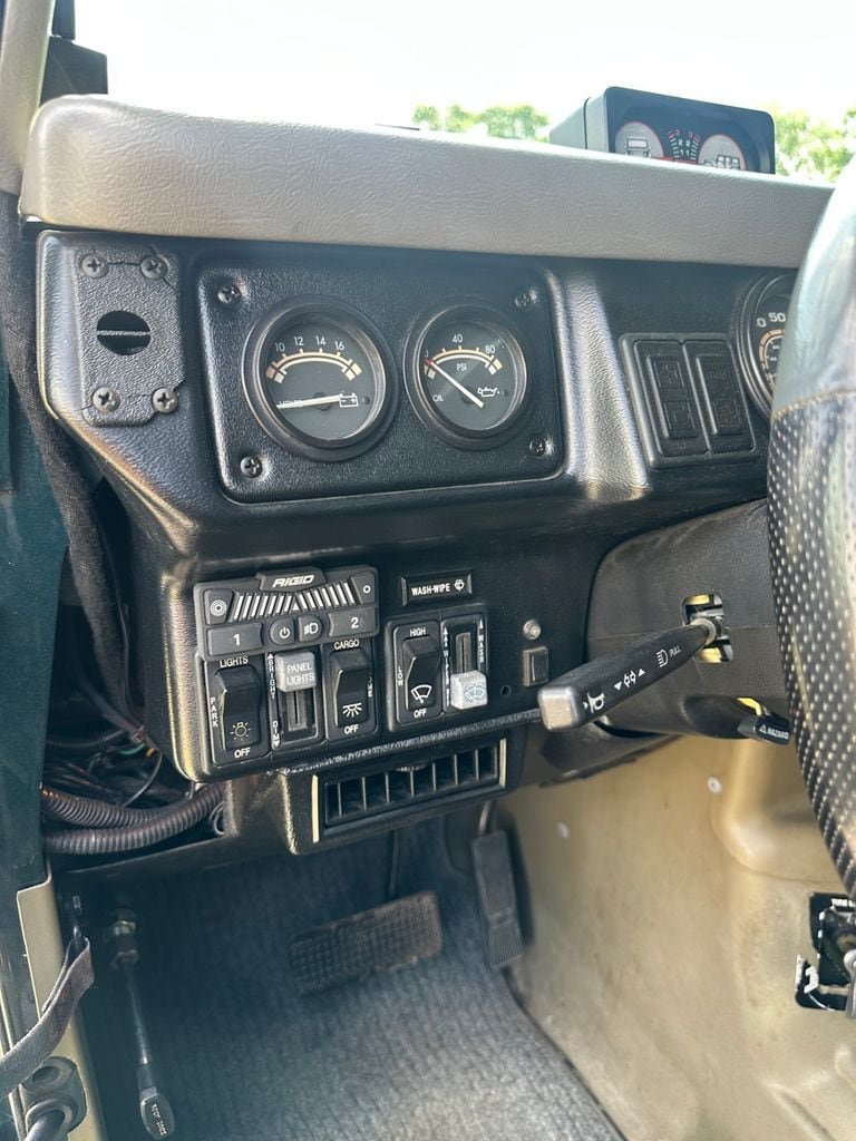 Used 1995 HUMMER H1 4-Door Wagon AWD/4WD image 22