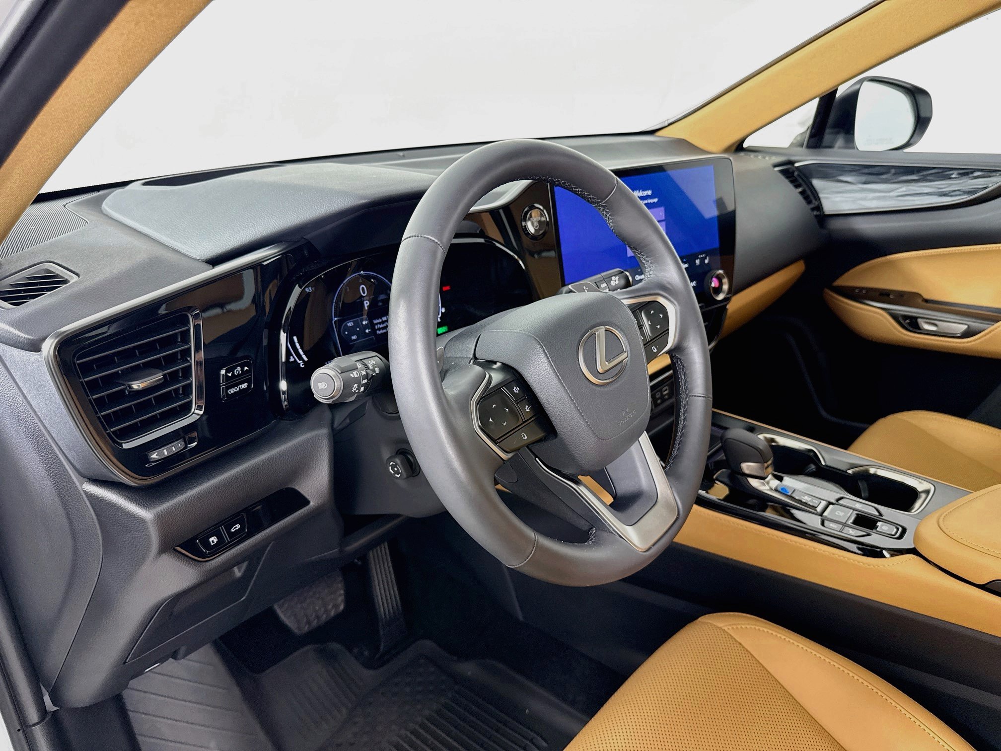 Certified 2025 Lexus NX 350h AWD w/ Accessory Package (P3) image 9