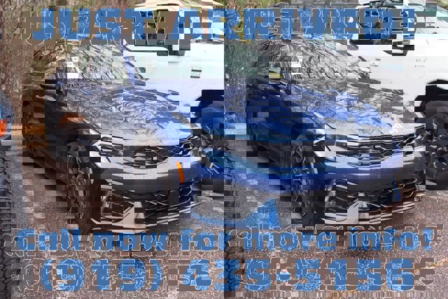 Used 2025 Kia K5 GT-Line w/ GT-Line Premium Package image 2