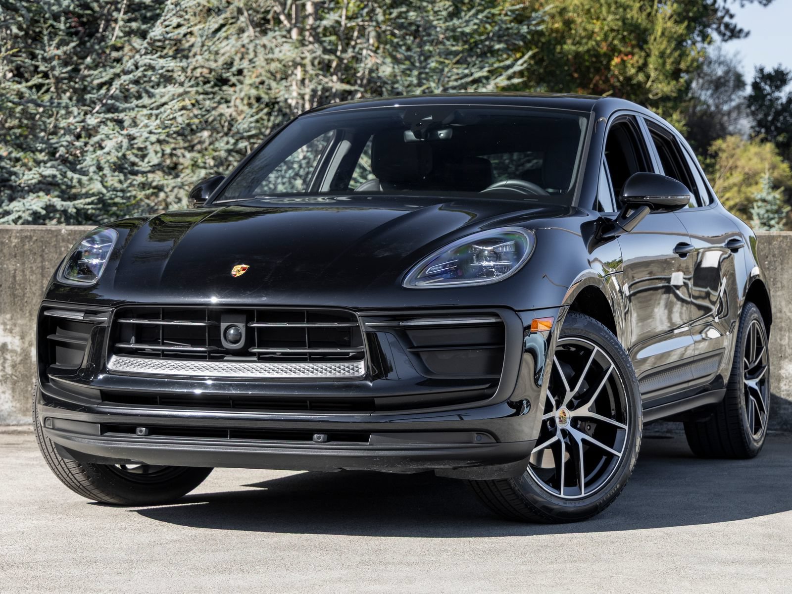Certified 2023 Porsche Macan