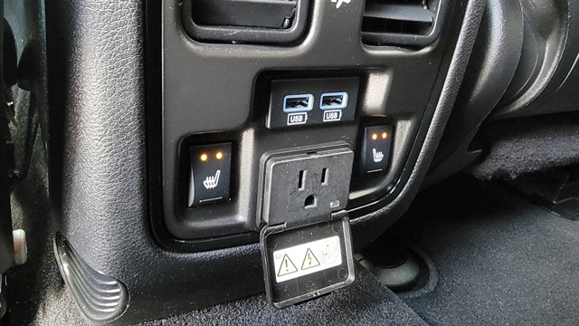 Used 2024 Dodge Durango GT image 70