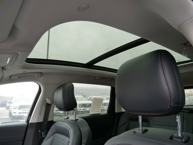 New 2026 Lincoln Nautilus Reserve image 22