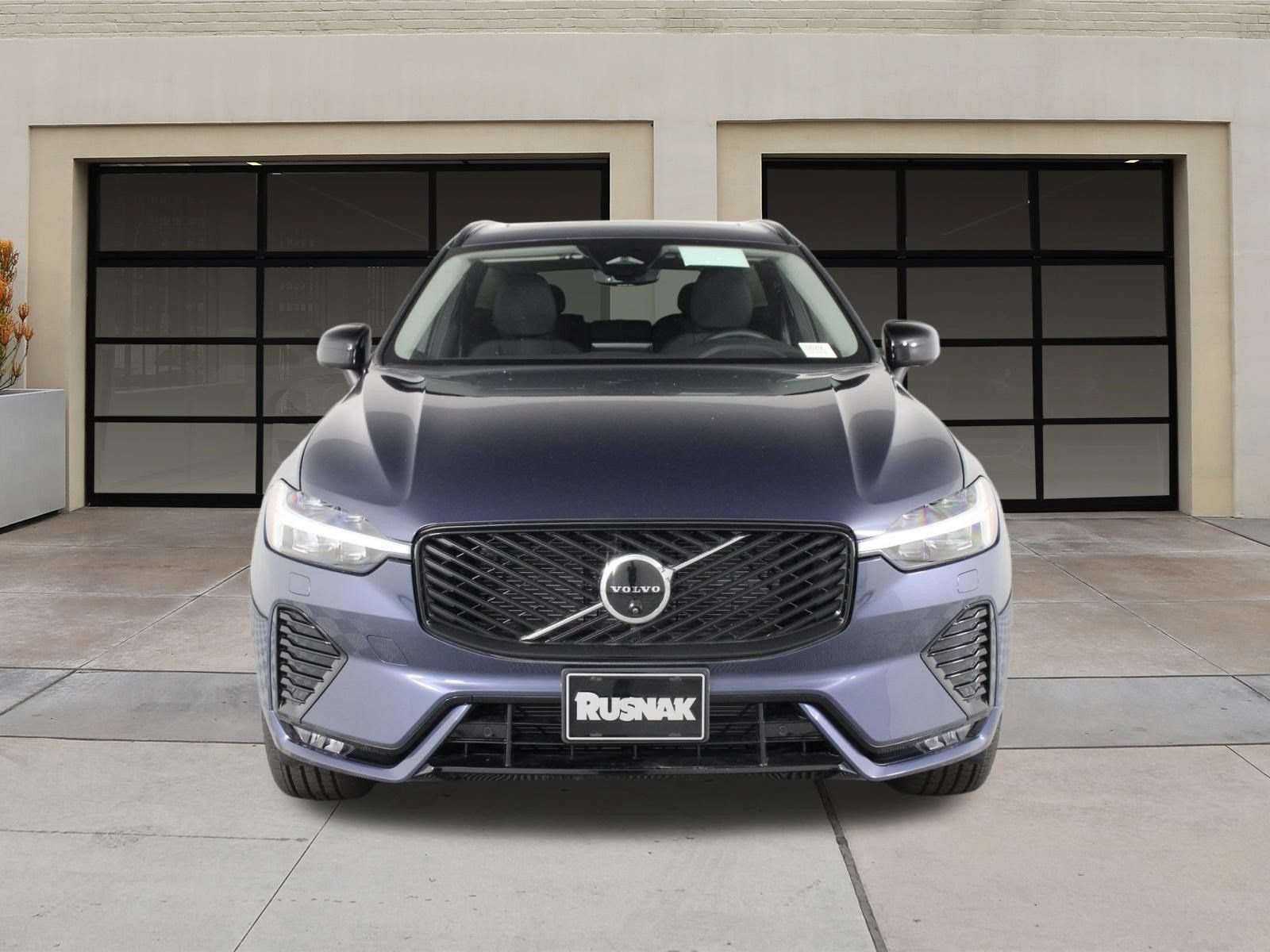New 2026 Volvo XC60 B5 Plus w/ Climate Package AWD/4WD image 2
