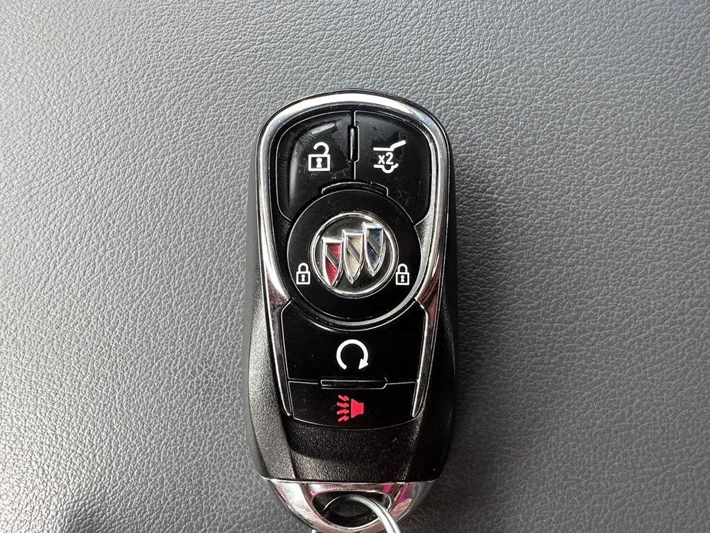 Used 2020 Buick Enclave Essence w/ Sound and Sites Package FWD image 13