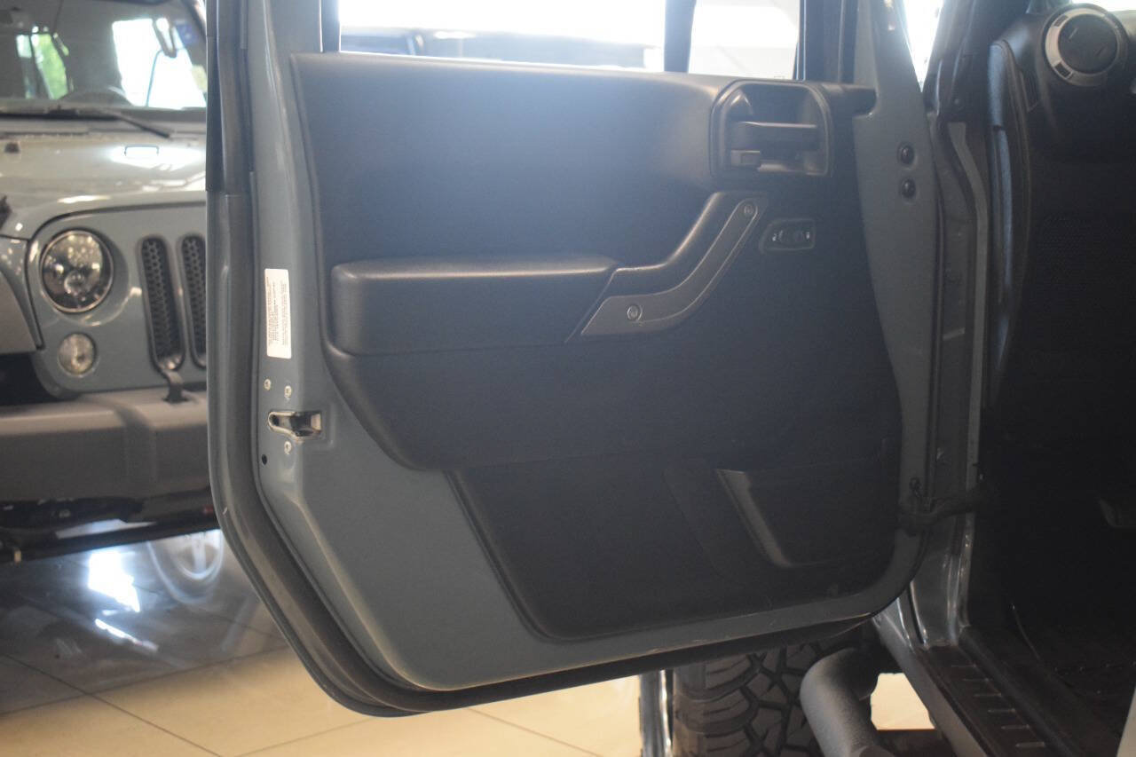 Used 2014 Jeep Wrangler Unlimited Sport w/ Quick Order Package 24S AWD/4WD image 84