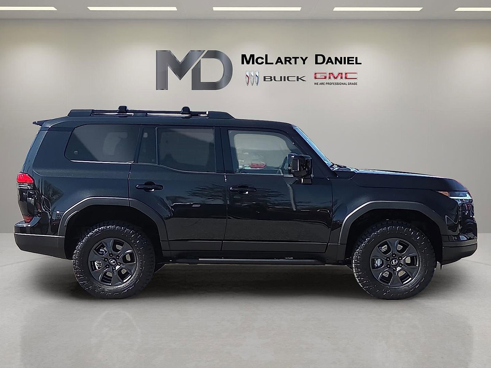 Used 2026 Lexus GX 550 image 6