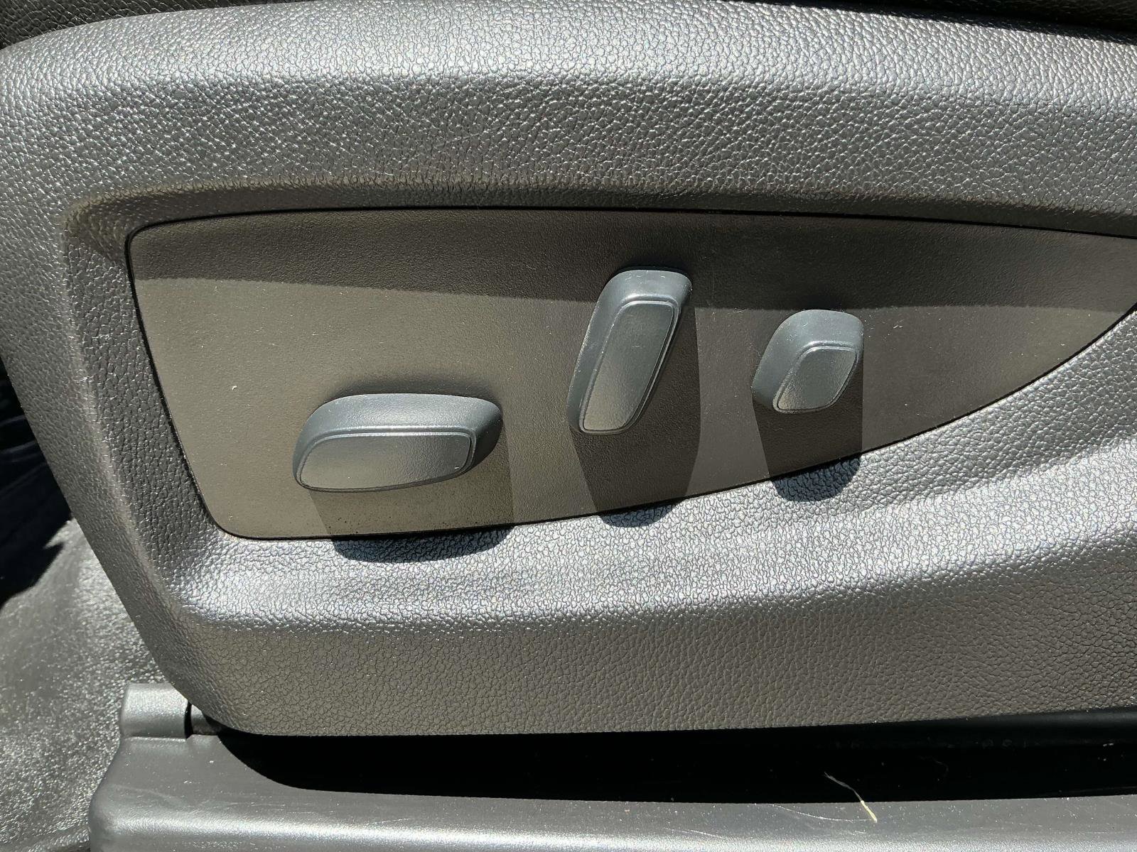 Used 2019 GMC Sierra 2500 SLT w/ Duramax Plus Package image 12