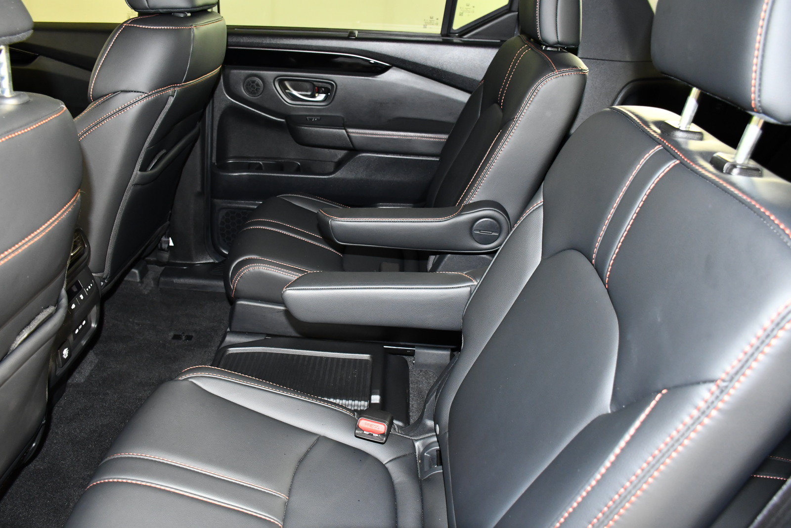 Used 2025 Honda Pilot TrailSport image 50