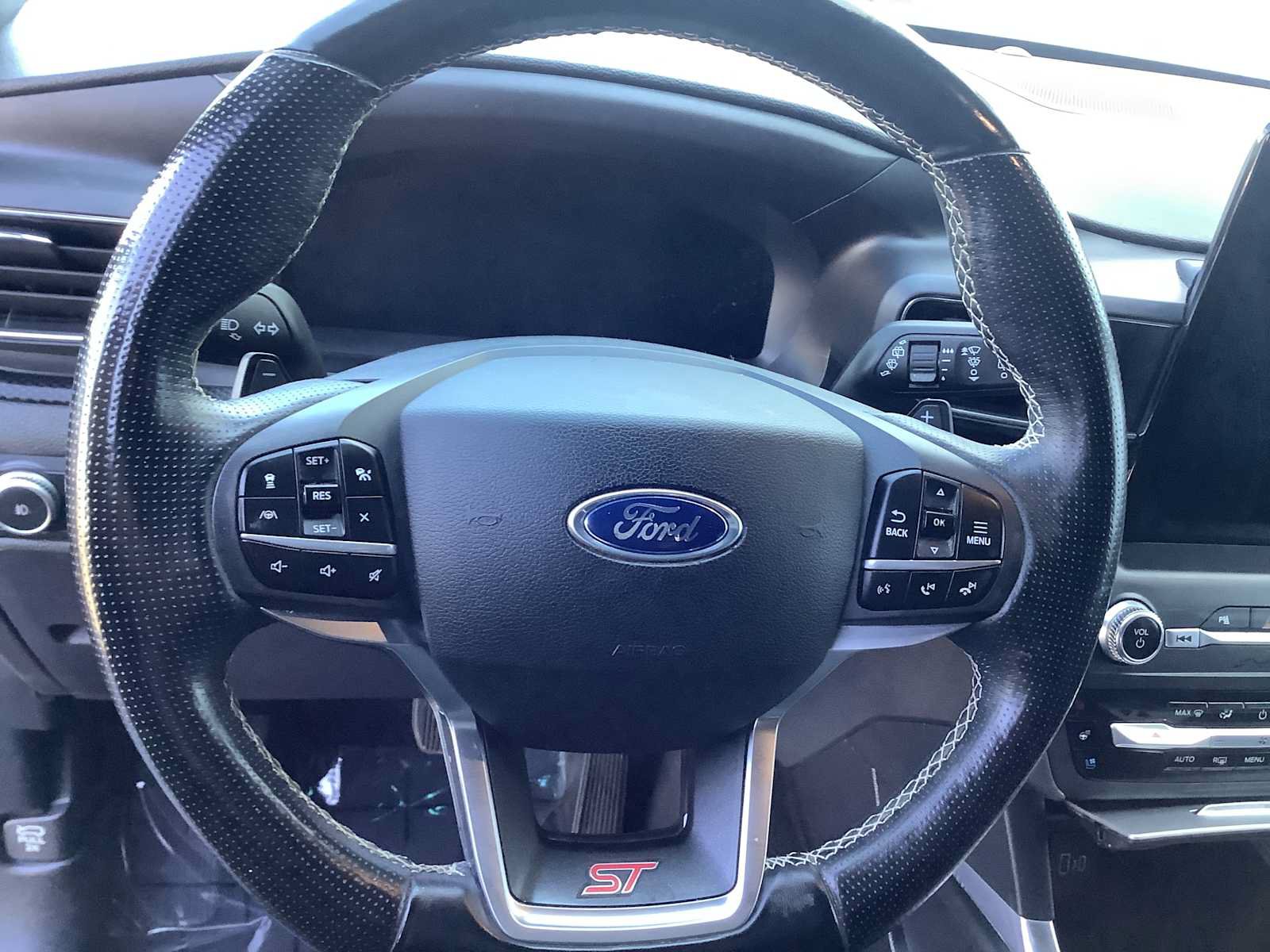 Used 2020 Ford Explorer ST w/ Premium Technology Package AWD/4WD image 15
