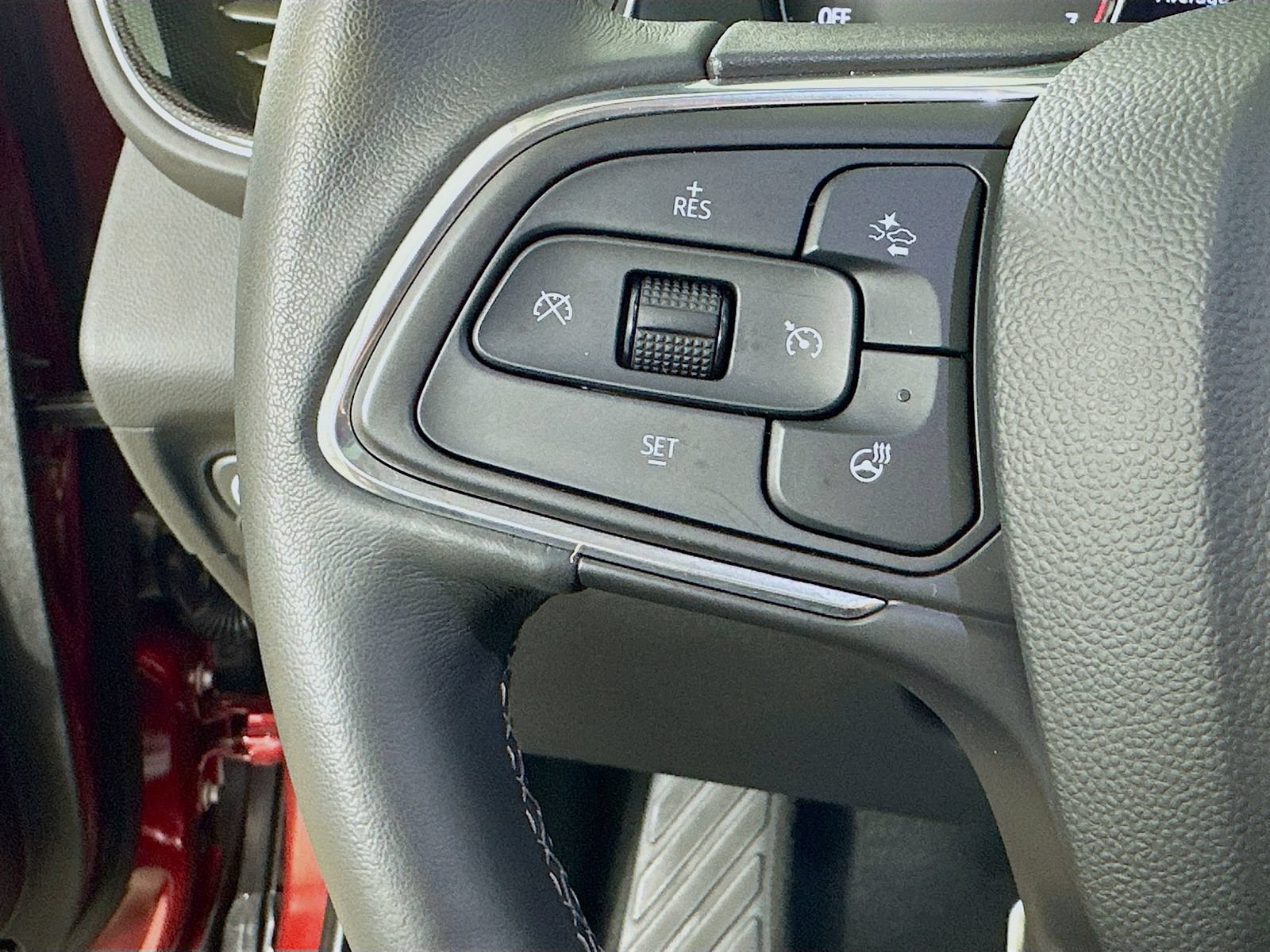 Used 2023 Buick Envision Essence w/ Sport Touring Package AWD/4WD image 17