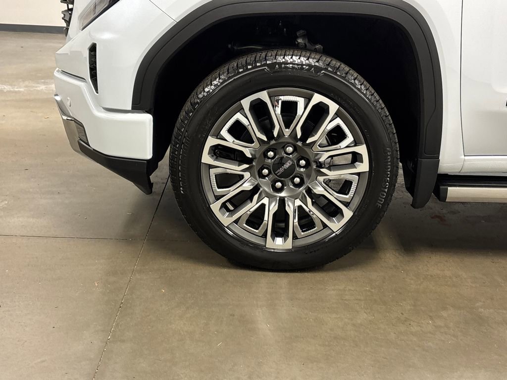 New 2026 GMC Sierra 1500 Denali Ultimate w/ LPO, Black Badging Package image 8