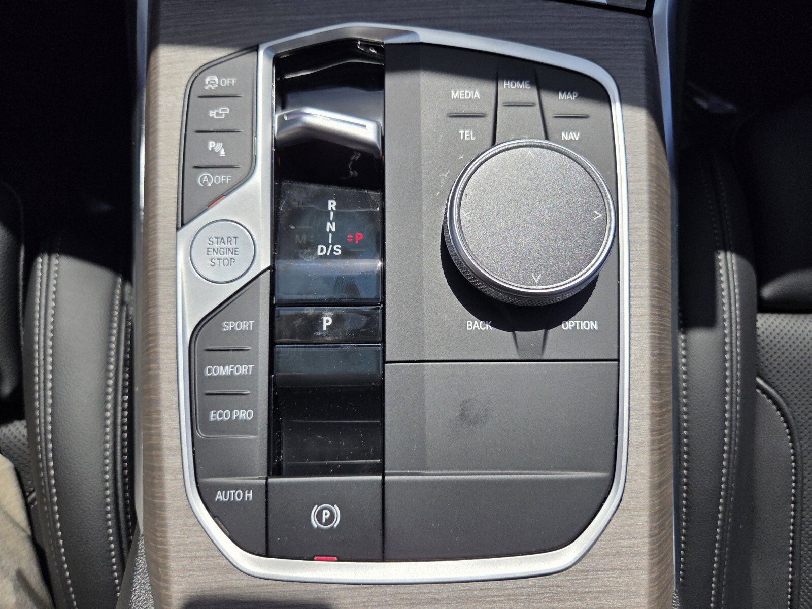 Certified 2025 BMW 330i Sedan image 25