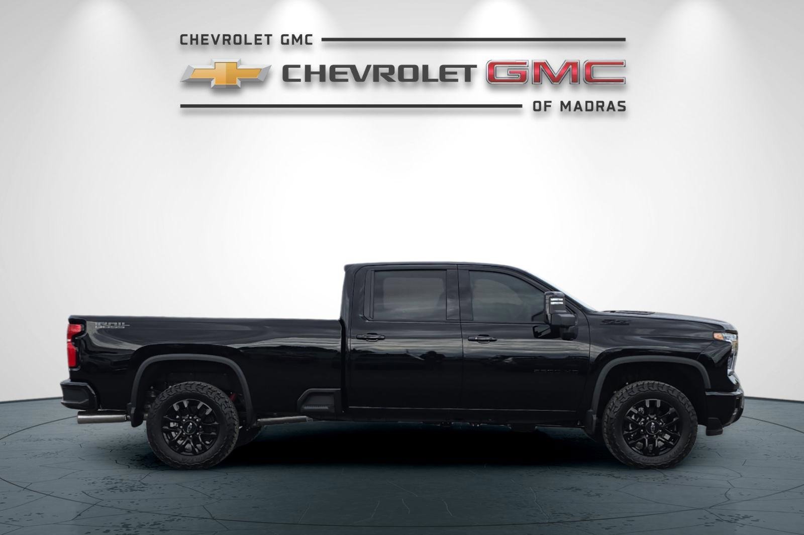 New 2025 Chevrolet Silverado 2500 LTZ w/ Trail Boss Package image 2