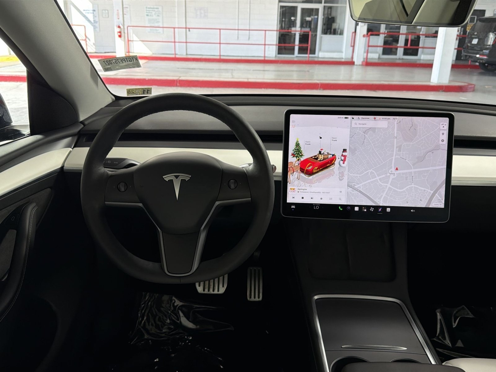 Used 2023 Tesla Model Y Performance AWD/4WD image 16