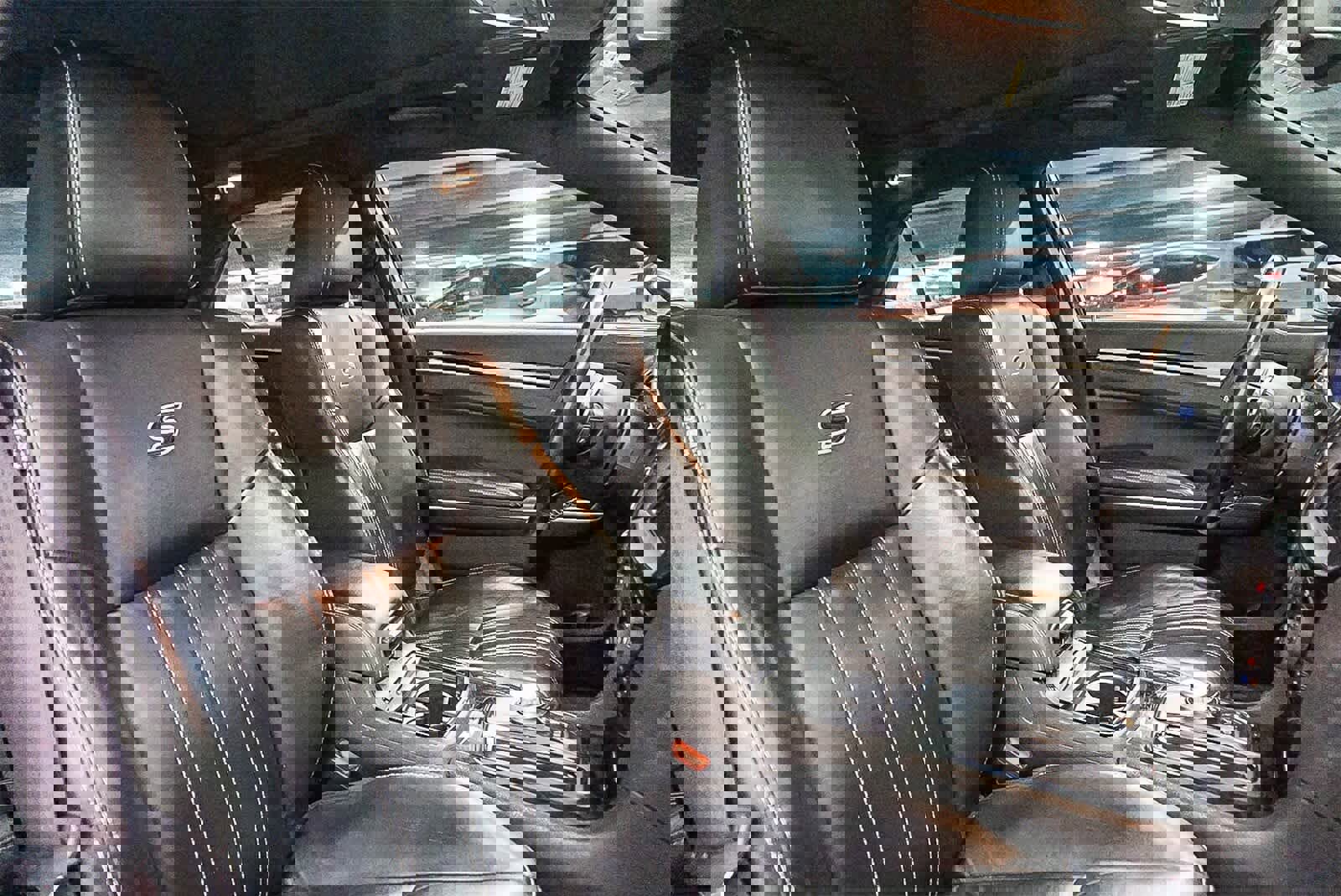 Used 2022 Chrysler 300 S image 16