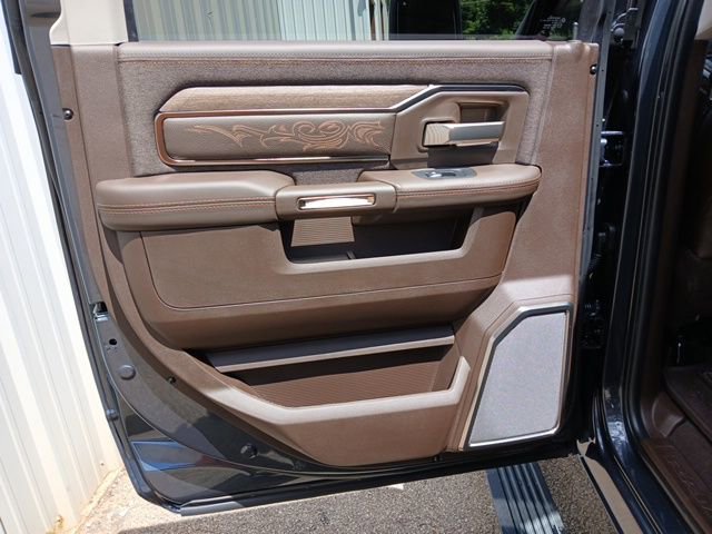 New 2026 RAM 2500 Limited image 25