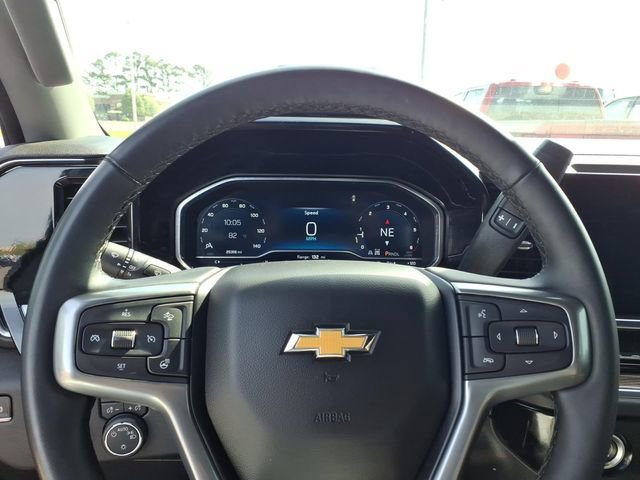 Used 2023 Chevrolet Silverado 1500 LT AWD/4WD image 8