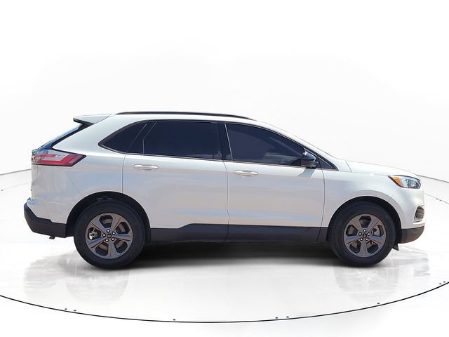 Used 2023 Ford Edge SEL w/ Sport Appearance Package AWD/4WD image 4