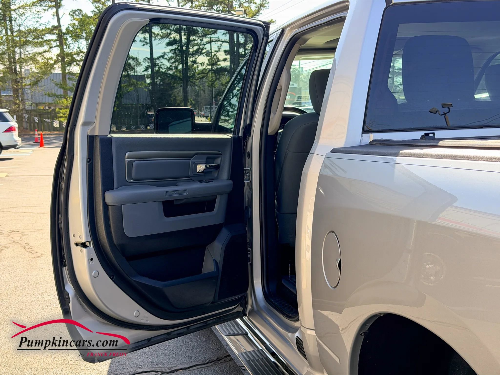 Used 2016 RAM 1500 Big Horn image 24