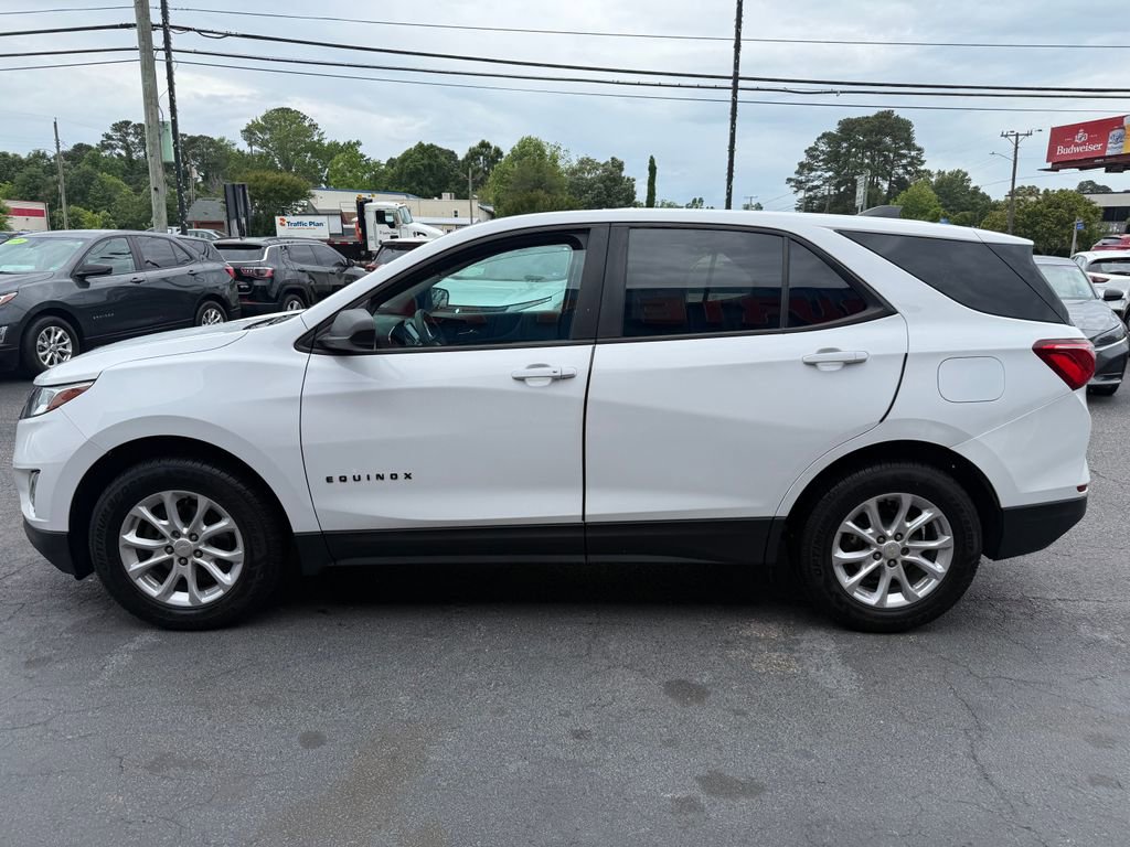 Used 2021 Chevrolet Equinox LS w/ LPO, Blackout Package AWD/4WD image 7