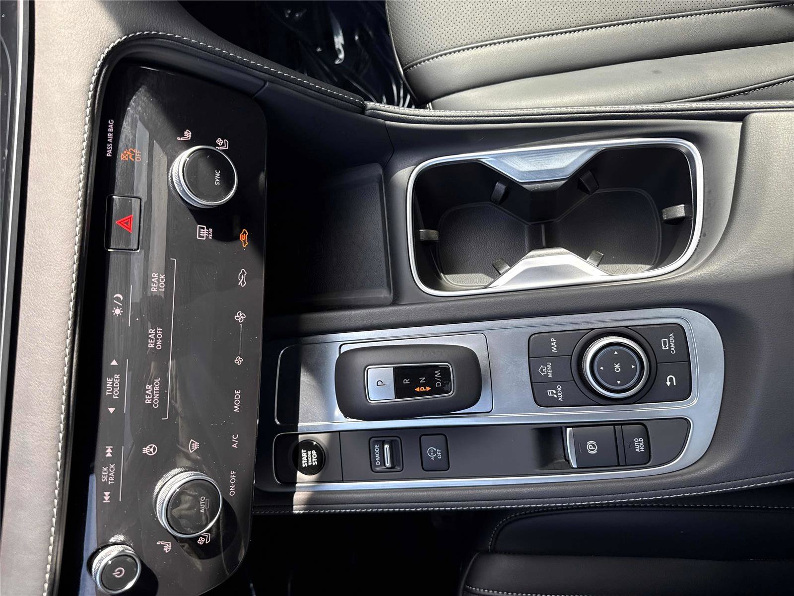 Used 2026 INFINITI QX60 Luxe w/ Cargo Package FWD image 22