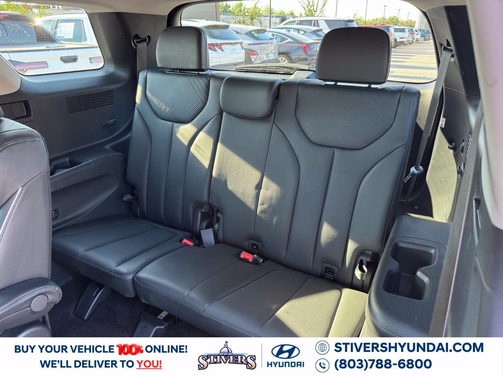 Certified 2025 Hyundai Palisade SEL FWD image 25