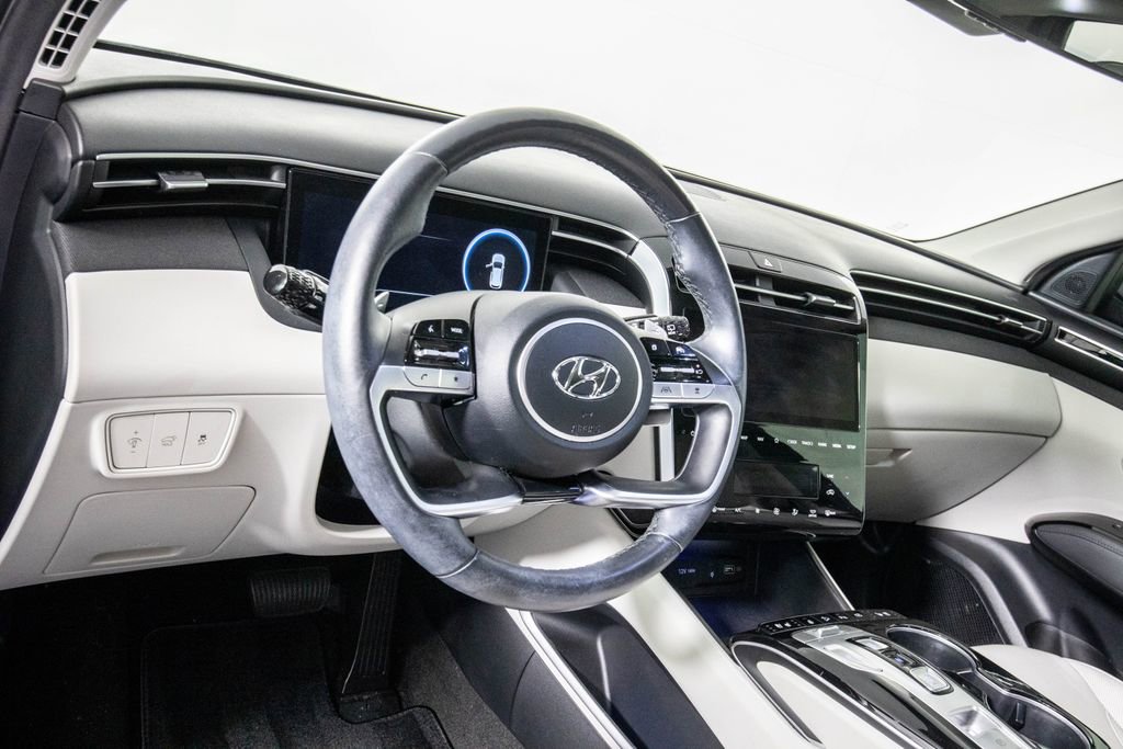 Used 2022 Hyundai Tucson Limited image 17