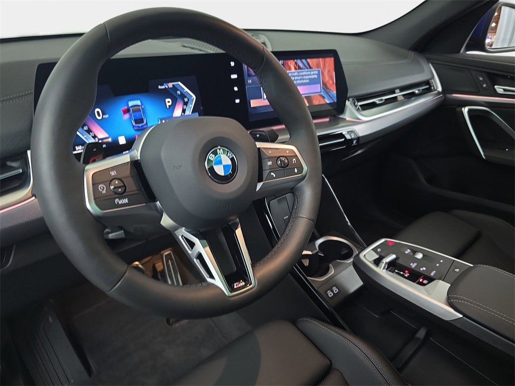 Used 2025 BMW X2 xDrive28i w/ M Sport Package image 19