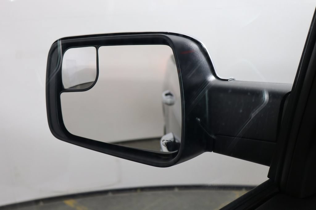 Used 2023 RAM 1500 Big Horn AWD/4WD image 37