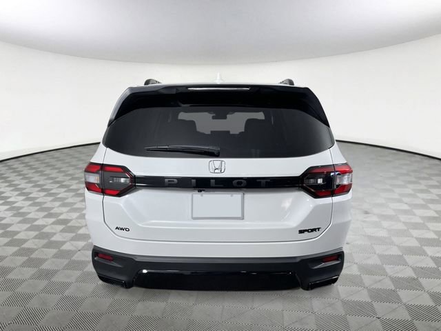 New 2026 Honda Pilot Sport image 4